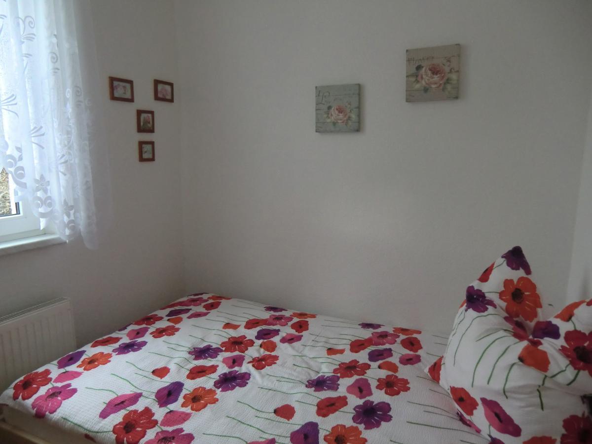 Ferienwohnung Rosenflair Шёнебек Экстерьер фото
